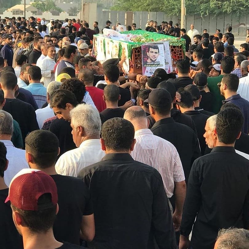 Massive funeral procession for the martyr Mohammad Ibrahim al-Miqdad