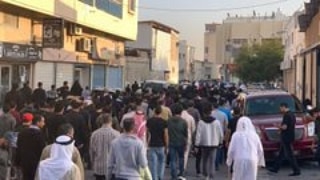 Thousands People Take part in Funeral of Martyr Sayed Kadhim Al-Sahlawi