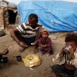 الأمم المتحدة: نصف سكّان اليمن يواجهون مجاعة بسبب العدوان السعوديّ- الأمريكي
