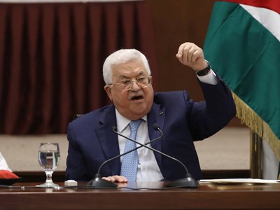 الرئيس الفلسطيني يدين التطبيع السوداني الصهيوني ويؤكد أنّه مخالف لقرارات القمم العربية