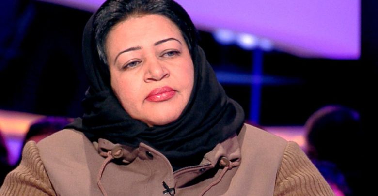 رئيسة جمعيّة الصحفيين البحرينيّة تشارك في لقاء صحفيّ لوزير الحرب الصهيونيّ  