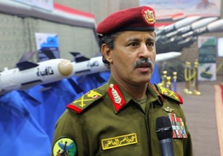 وزير الدفاع اليمني: على أنظمة العدوان إدراك صمود اليمن ومواصلة المقاومة حتى النصر