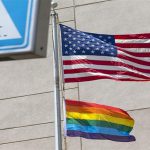 موقف: رفع السفارة الأمريكيّة في البحرين «علم المثليّين» مسّ بقيم الشعب