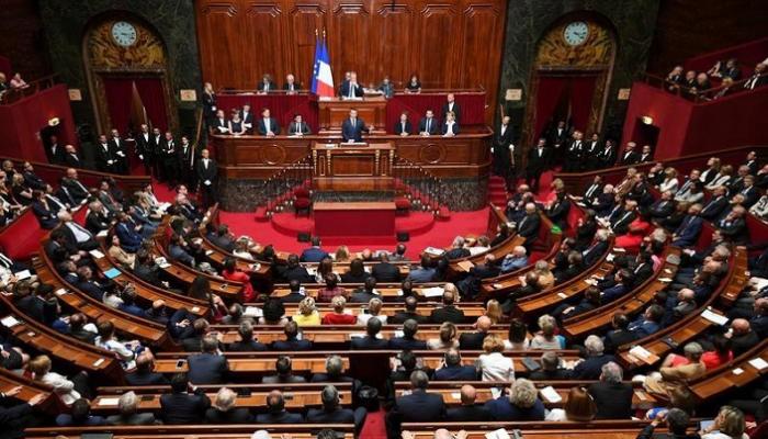 البرلمان الفرنسي يناقش فشل النظام الخليفيّ بالالتزام بالقرارات الدوليّة 