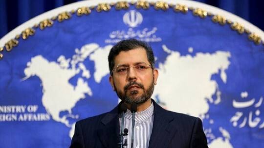الخارجيّة الإيرانيّة تنتقد بشدّة بيان «الدول الأربع» لأنّه يخدم الصهاينة 