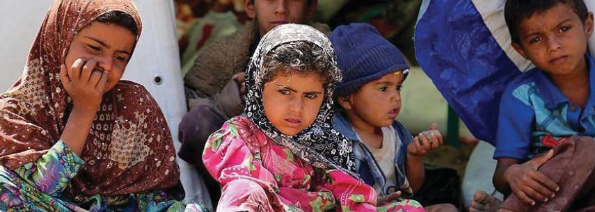اليمنيون بيوم الطفل العالمي: العدوان السعودي قتل أكثر من 8 آلاف طفل 