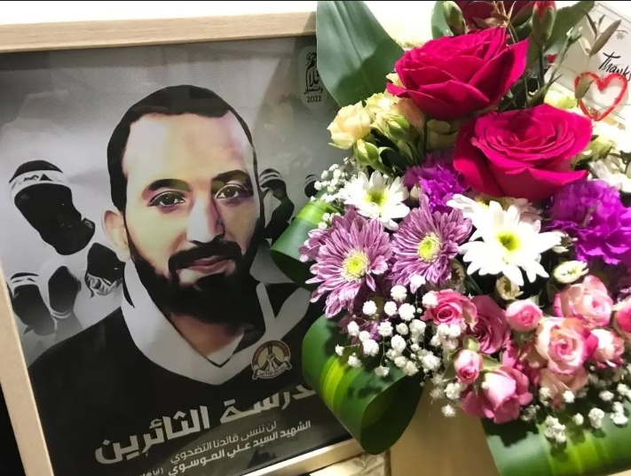 اجتماعيّة ائتلاف 14 فبراير تزور أسرة الشهيد «القائد أبو هادي» 