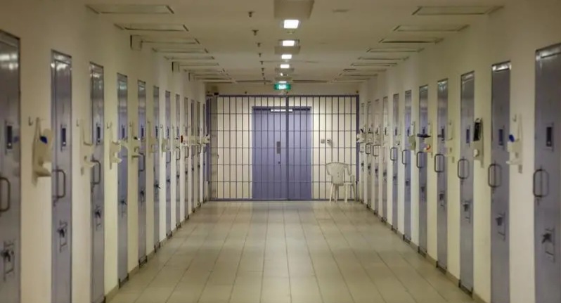ما لم يعلن عن زيارة «مفوضيّة حقوق السّجناء» لسجن جوّ: تهديد مبطّن للمضربين عن الطعام 