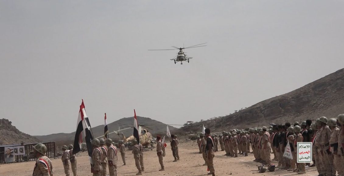 وزير الدفاع اليمنيّ: نمدّ يدنا للسلام وما زلنا نتمسك بصلابة وقوّة سلاح الردع