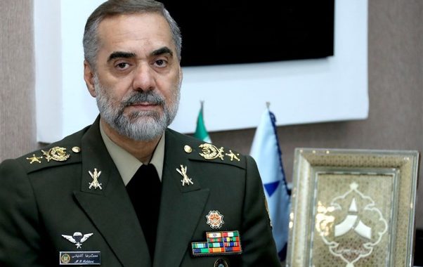 وزير الدفاع الإيرانيّ: انتصارات حماس في معركة طوفان الأقصى كشفت حقيقة الكيان الصهيونيّ وجرائمه اللاإنسانيّة