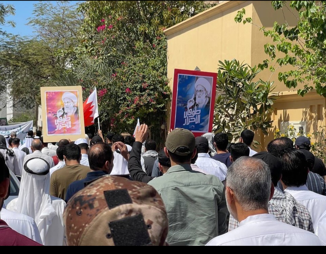 شعب البحرين يحيي «يوم القدس العالميّ» بمسيرات حاشدة.. والنظام الخليفيّ يقمع