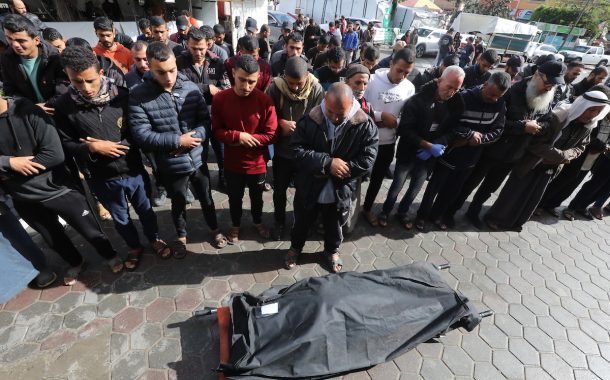العثور على مقابر جماعيّة في مجمع «الشفاء» وعدد الشهداء في غزّة يتخطّى 34840