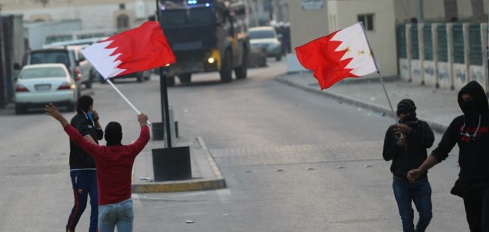 الموقف الأسبوعيّ: في شهر فبراير الثورة.. شعبنا في البحرين يجدّد العهد للشّهداء والثبات على أهدافهم