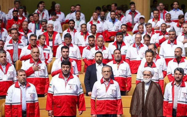 الرئيس الإيرانيّ ينتقد صمت المجتمع الدوليّ تجاه جرائم الصهاينة في إبادة غزّة