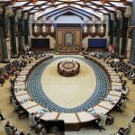 الموقف الأسبوعيّ: الدّورة السّابقة للقمّة العربيّة برئاسة الكيان الخليفيّ اختصرت نهج التّطبيع والاستسلام للعربدة الأمريكيّة- الصّهيونيّة