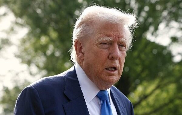 أمريكا تشنّ هجومًا على مواقع نوويّة في إيران والأخيرة: ردّنا مشروع