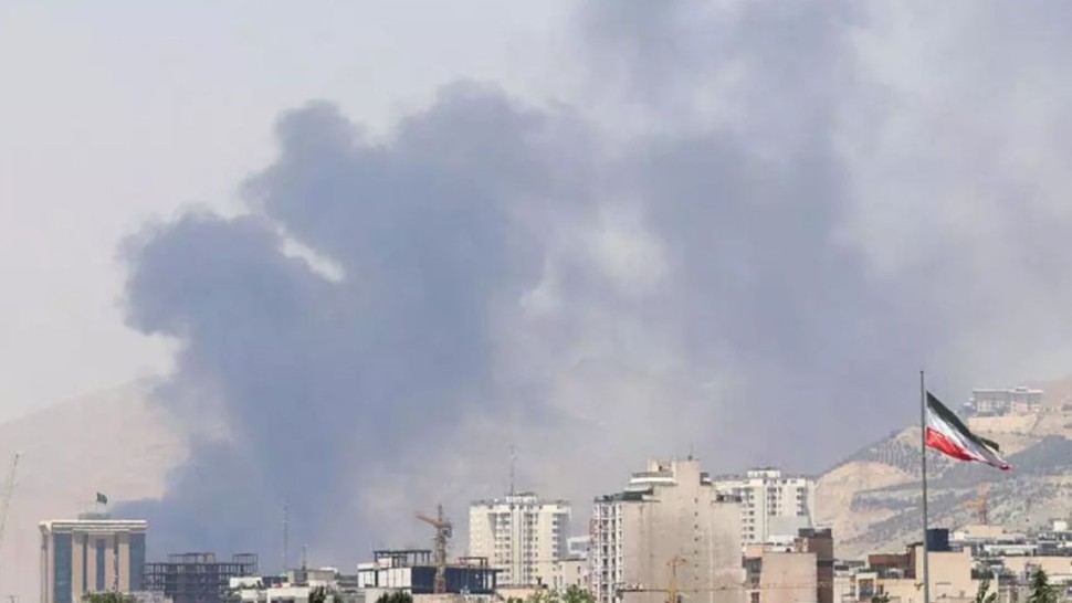 المركز الإعلاميّ في ائتلاف 14 فبراير يدين الاستهداف الصهيونيّ لمبنى الإذاعة والتلفزيون الإيرانيّ   
