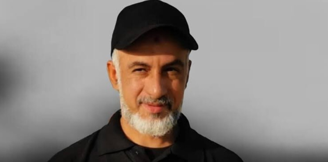 اعتقال الناشط «الحاج منير مشيمع» بعد مداهمة منزله