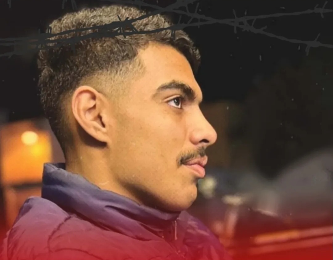 الحكم بالسجن سنتين على معتقل رأي محكوم عليه سابقًا