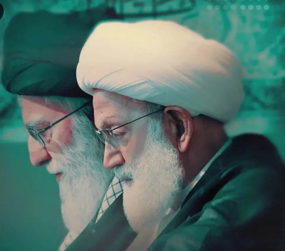 بيان الفقيه القائد آية الله قاسم استنكارًا لتهديدات الرئيس الأمريكي للإمام الخامنئي