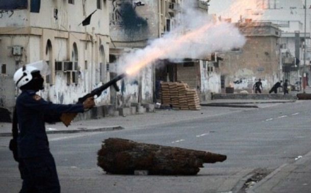 خوفا من الغضب الشعبي .. النظام الخليفي يستقدم مرتزقة باكستانيين بتنسيق سعودي لمنع إحياء الشعائر الحسينية