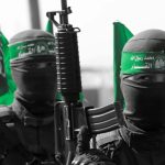 حماس ردًّا على تصريحات المبعوث الأمريكيّ: المقاومة وسلاحها استحقاق وطنيّ وقانونيّ ما دام الاحتلال قائمًا   