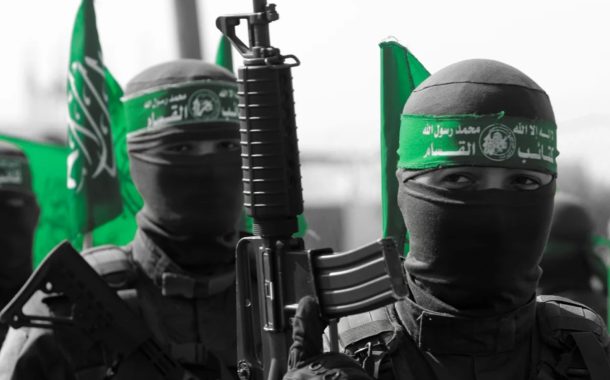 حماس ردًّا على تصريحات المبعوث الأمريكيّ: المقاومة وسلاحها استحقاق وطنيّ وقانونيّ ما دام الاحتلال قائمًا   