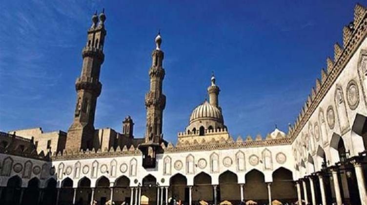 الأزهر يدعو إلى التوحّد في مواجهة الغطرسة الصهيونيّة التي تهدّد المنطقة