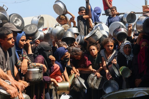 باستثناء الأمريكان.. أعضاء مجلس الأمن يحذّرون من استخدام التجويع في غزّة كأداة حرب محظورة