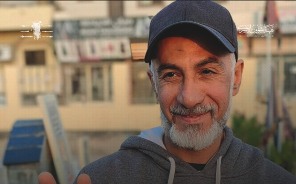 بعد اعتقال تعسّفي لأشهر.. «الحاج منير مشيمع» يعانق الحريّة