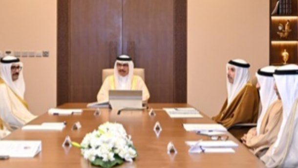 مع الدعوات إلى إحياء الذكرى الأولى للشهيد الأقدس.. وزير الداخليّة «يهددّ»