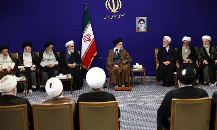 السيّد القائد الخامنئيّ: الجمهوريّة الإسلاميّة هي الحكومة التي وضع تصوّر «العلّامة النائيني»