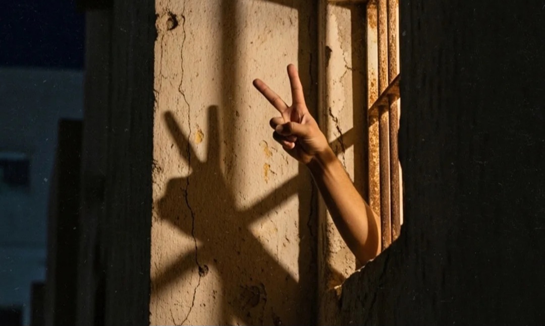 The political prisoners send their first message to the people of Bahrain as part of the “Our Right is Firm” campaign