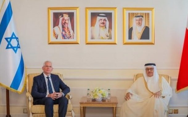 حدث الأسبوع (الجمعة – 17 أكتوبر 2025): «الطاغية» يستفزّ البحرينيّين..  السّفير الصّهيوني الجديد في قصر «الصّافريّة»