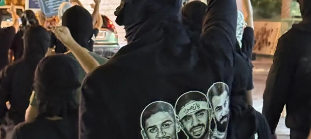 الأهالي يواصلون حراكهم التضامنيّ مع المعتقلين السياسيّين