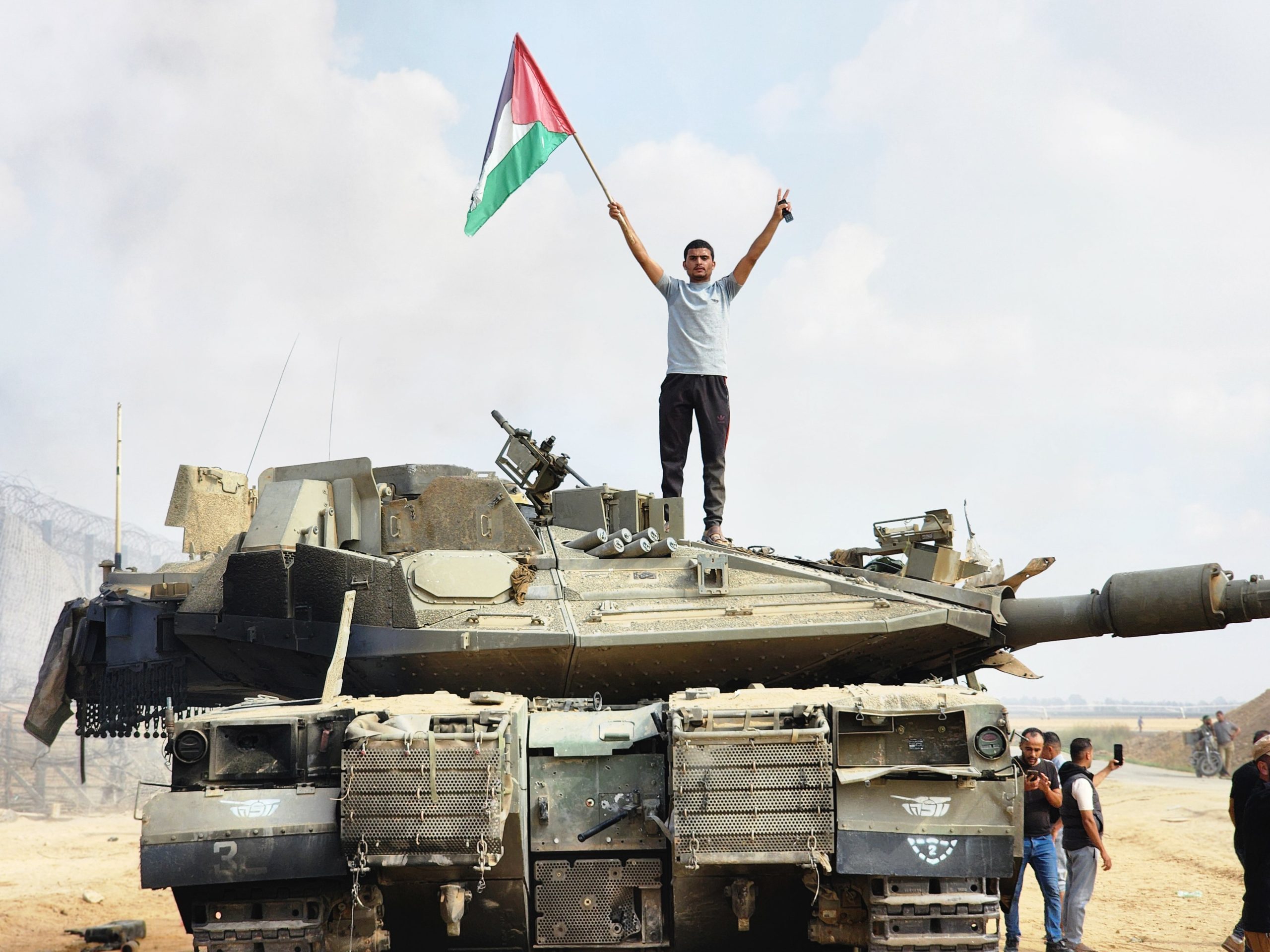 ائتلاف 14 فبراير يؤكّد أنّ معركة «طوفان الأقصى» أمّدت الثورات الشّعبيّة بدوافع جديدة للعمل على التخلّص من الأنظمة الدّيكتاتورية الحاكمة