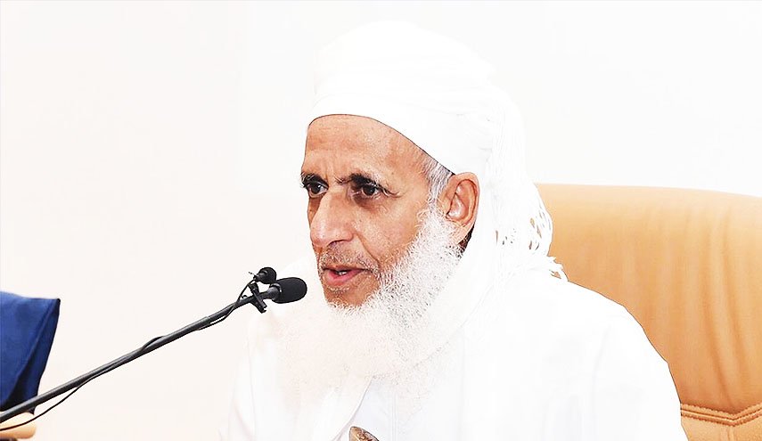 مفتي عُمان ينتقد صمت الدول الإسلاميّة إزاء تصاعد العدوان على غزّة