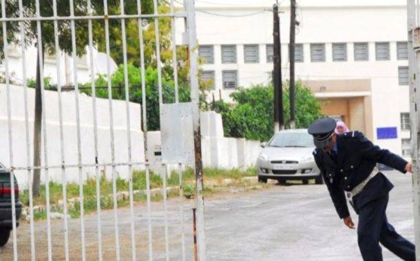 الإفراج عمّا يقارب ألف سجين بينهم فقط نحو 50 معتقلًا سياسيًّا