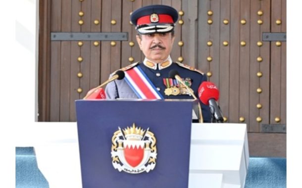 هيومن رايتس فيرست تطالب بفرض عقوبات على وزير الداخليّة «راشد الخليفة»