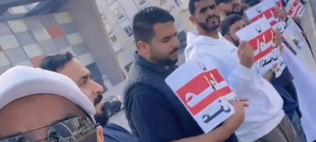 عدد من العاطلين عن العمل يواصلون اعتصاماتهم للمطالبة بحقّهم في الوظائف