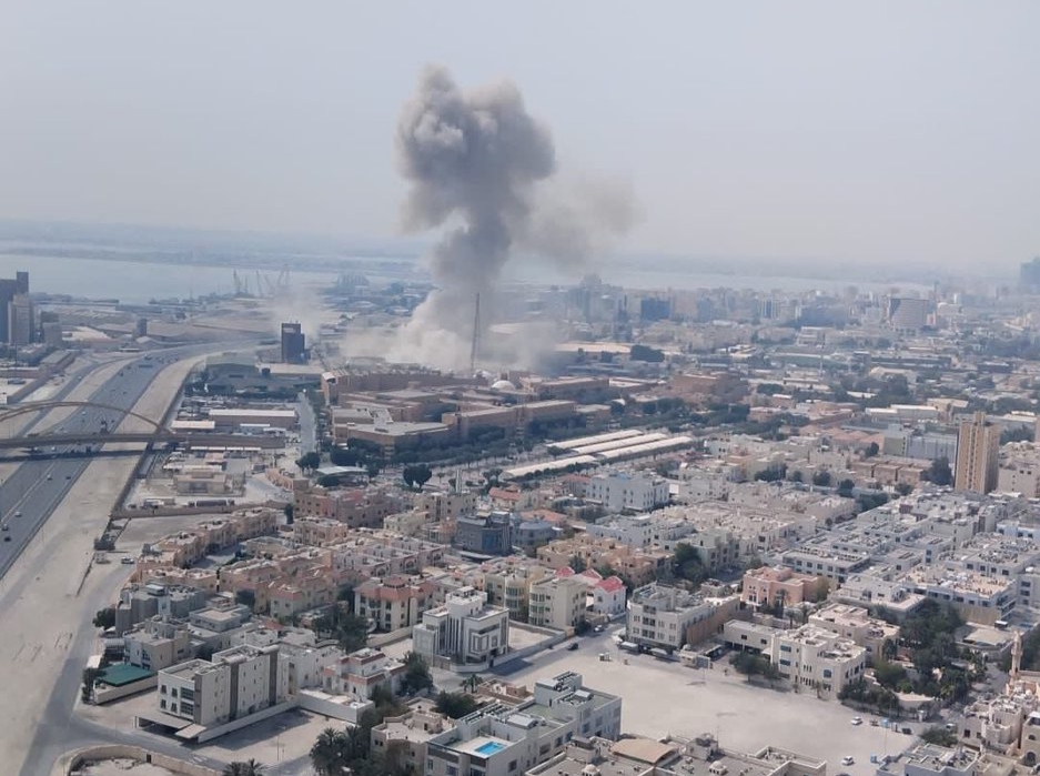 «نيويورك تايمز»: الضّربات الإيرانيّة على المنامة تُكبّد القوّات العسكريّة الأمريكيّة خسائر بقيمة 200 مليون دولار