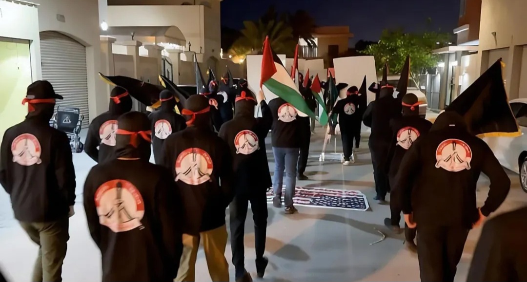 استعراض ثوريّ لشباب البحرين في «يوم القدس العالميّ»