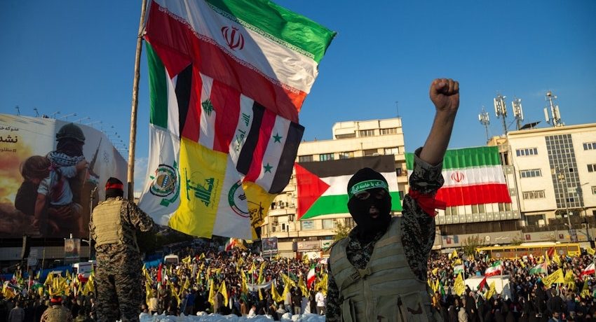 ائتلاف 14 فبراير يؤكّد أنّ شعب البحرين ثابت في جبهة المقاومة ويرفض بقاء القواعد الأمريكيّة في بلاده