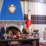 مقال: هل تسحب أمريكا البساط من تحت قدمي النظام الخليفيّ؟