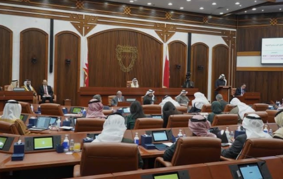 مجلس النواب الخليفي يتحدى الشعب: مقاطعة إيران بدل قطع العلاقة مع إسرائيل