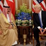 الموقف الأسبوعي: تشبّه الطاغية حمد بالمجرمين «نتنياهو وترامب» لن يجدي في إرهاب الشعب ومنع الطوفان القادم