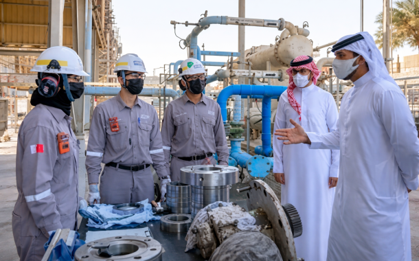 النظام الخليفيّ يخطّط لرفع أسعار البترول رغم الضائقة الاقتصاديّة التي تخنق المواطنين