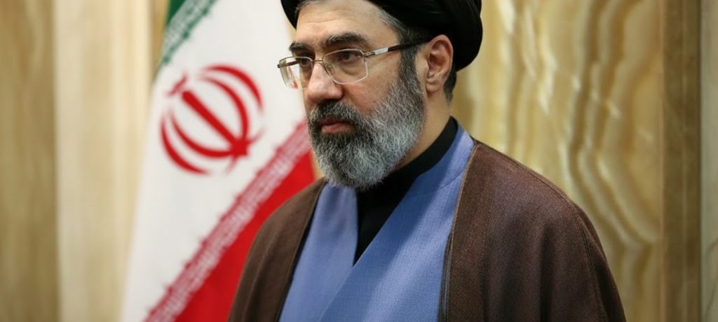 بيان قائد الثورة الإسلاميّة «آية الله السيّد مجتبى الخامنئي» بمناسبة يوم الجمهوريّة الإسلاميّة وعشيّة يوم الطبيعة