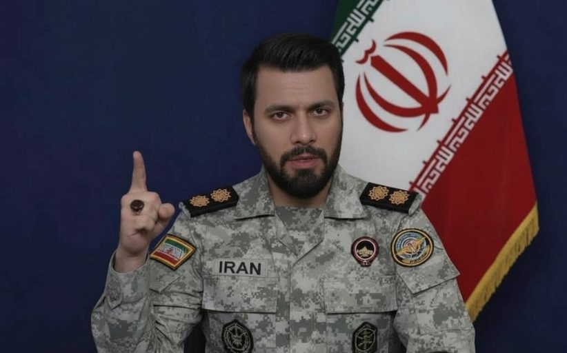 إيران تكرّر تحذيرها: على الدول المضيفة إجبار الأمريكيّين على الخروج من بلدانهم