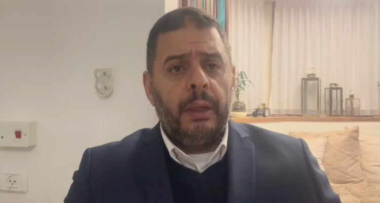 الأسيرات الفلسطينيّات يعشن حالة عزل مطبق بهدف تحطيمهن نفسيًّا وجسديًّا